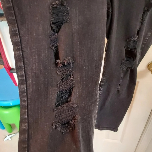 Torrid SKY HIGH SKINNY JEAN - PREMIUM STRETCH BLACK Size 24S - Picture 7 of 13